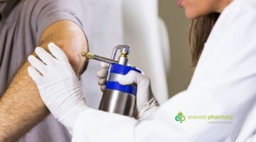 Man getting cryotherapy treatment