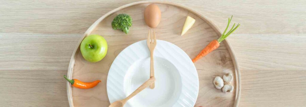 Weight loss timeline displayed on a food clock